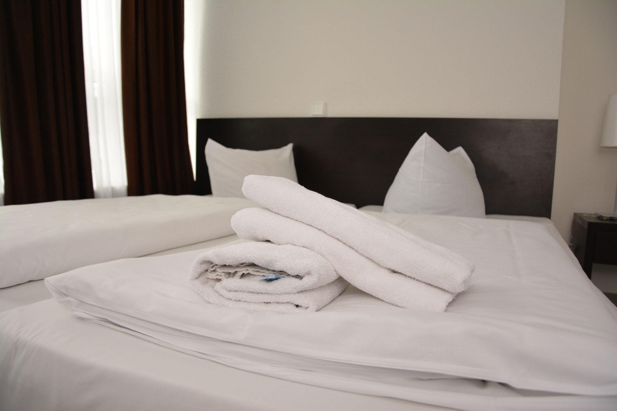 Mosel Hotel Frankfurt am Main Eksteriør billede